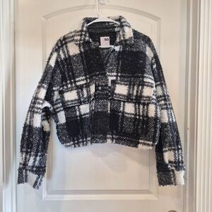 SO Women's Black & White Poly Fleece Plaid Cropped Jacket